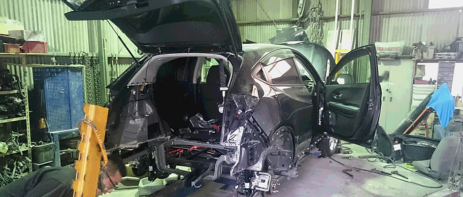 名古屋　自動車整備工場